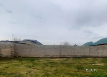 Земельный участок с постройкой на продажу, 6 соток