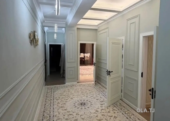 3 комнатная квартира, 5 этаж, 131 м²