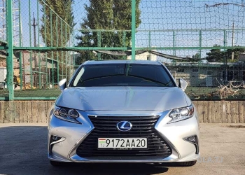 Lexus ES,  2017
