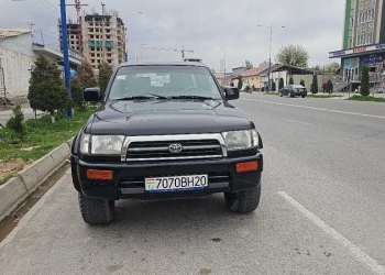 Toyota Hilux Surf,  1996