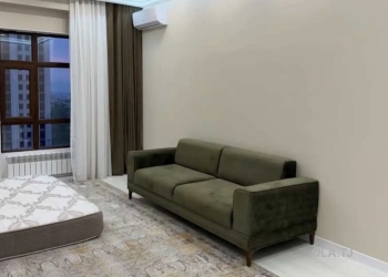 3 комнатная квартира, 9 этаж, 100 м²