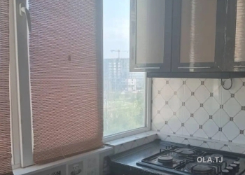 Комната в 2 комнатной квартире, 4/,