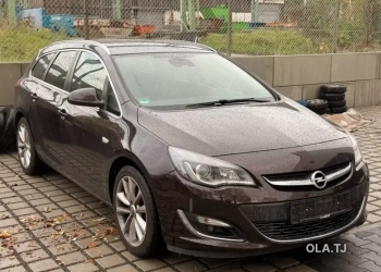 Opel Astra J,  2015
