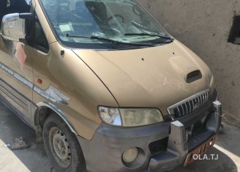 Hyundai Starex