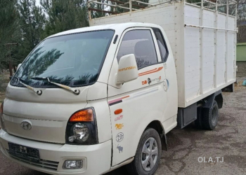 Бортовой автомобиль Hyundai Porter  2017