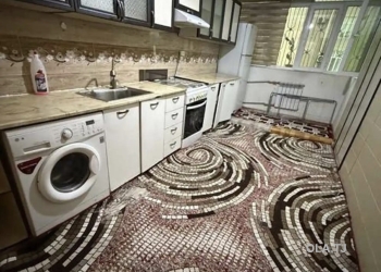 3 комнатная квартира, 2 этаж, 65 м²