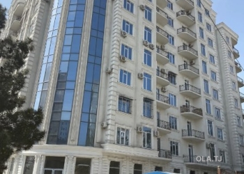 Офис на продажу, В жилом доме, 249 м²
