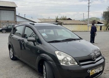 Toyota Corolla Verso,  2007