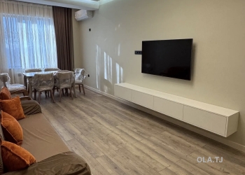 3 комнатная квартира, 4 этаж, 100 м²
