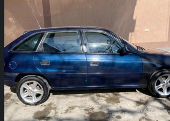 Opel Vectra A,  1994