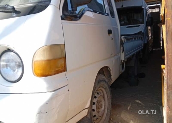 Бортовой автомобиль Hyundai Porter, 2002