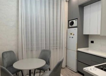 2 комнатная квартира, 2 этаж, 75 м²
