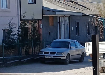 Volkswagen Passat,  2000