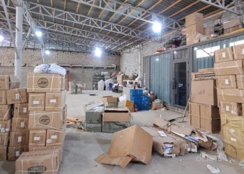 Офис в аренду, В жилом доме, 425 м²