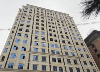 2 комнатная квартира, 13 этаж, 92 м²