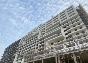 4 комнатная квартира, 7, 152 м²