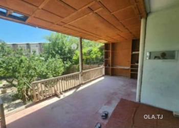 4 комнатная квартира, 1 этаж, 90 м²