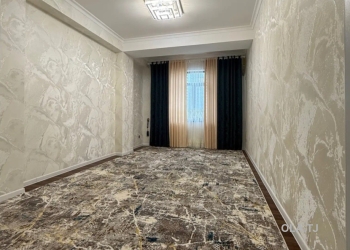 4 комнатная квартира, 10, 132 м²