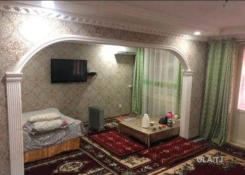 4 комнатная квартира, 1, 90 м²