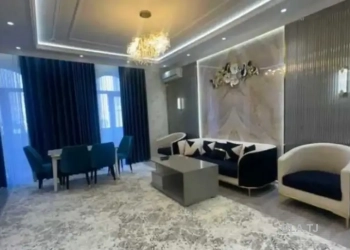 3 комнатная квартира, 3 этаж, 130 м²