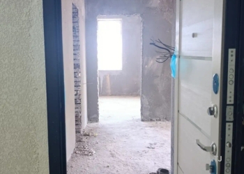 4 комнатная квартира, 8, 96 м²
