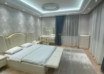 5 комнатная квартира, 4 этаж, 225м²