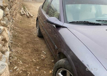Opel Vectra B,  1996