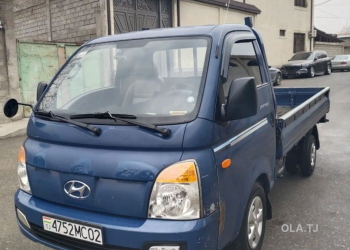 Бортовой автомобиль HyundaiPorter 2,2011