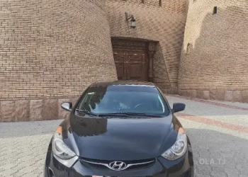 Hyundai Elantra,  2014