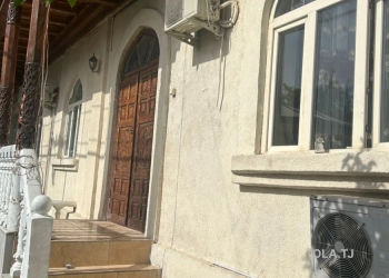 Комната в 4 комнатной квартире, 1/,