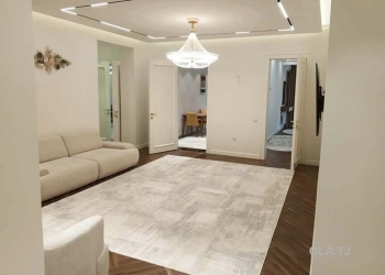 3 комнатная квартира, 14 этаж, 150 м²