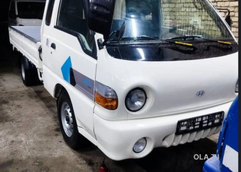 Бортовой автомобиль Hyundai Porter 1,2003