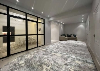 4 комнатная квартира, 9 этаж, 200 м²