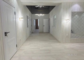 4 комнатная квартира, 8, 95 м²