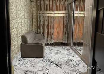 3 комнатная квартира, 2 этаж, 42 м²