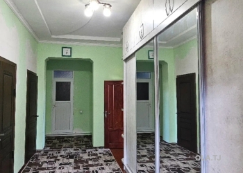 Дом (хавли), 6 комнат, 3 эт