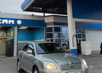 Toyota Avensis,  2004