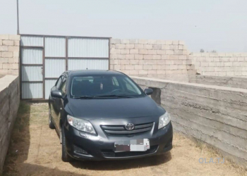 Toyota Corolla,  2010