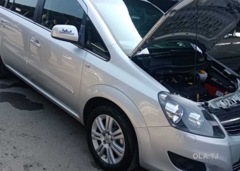 Opel Zafira,  2011