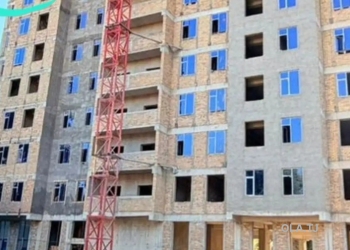 3 комнатная квартира, 8 этаж, 92 м²