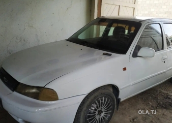 Daewoo Nexia,  2001