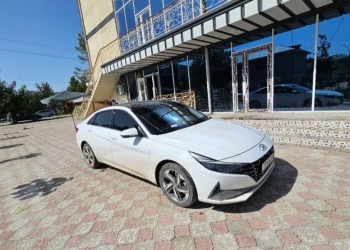 Офис в аренду, В бизнес-центре, 1100 м²