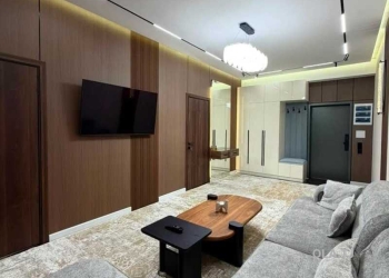 3 комнатная квартира, 7 этаж, 100 м²