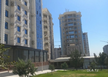 4 комнатная квартира, 8, 95 м²