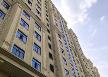 3 комнатная квартира, 14 этаж, 81 м²