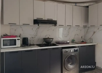 Комната в 5 комнатной квартире, 1/1 эт,