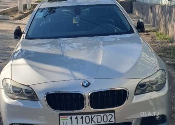 BMW 5 серия,  2011