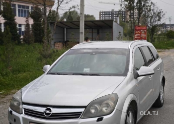 Opel Astra H,  2010