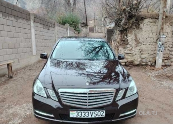 Mercedes-Benz E-Класс,  2011