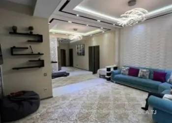 3 комнатная квартира, 2 этаж, 82 м²